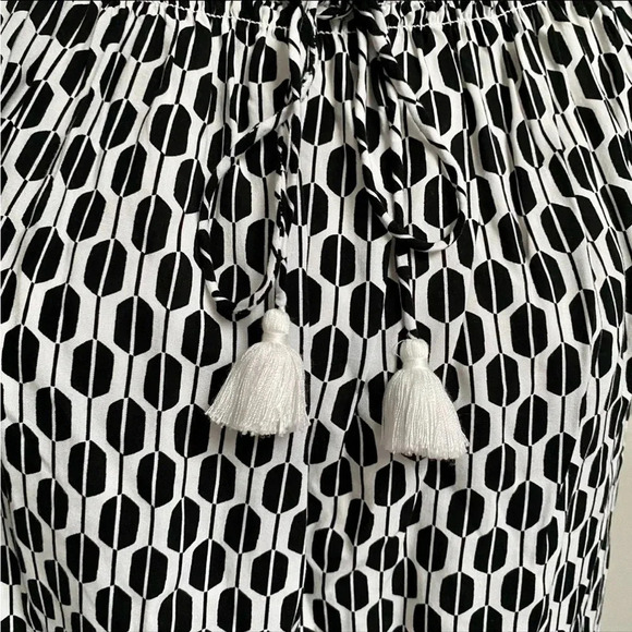 Kate Spade Off Shoulder Tassel Top Black White Abstract Print XXS Rayon - Picture 14 of 16